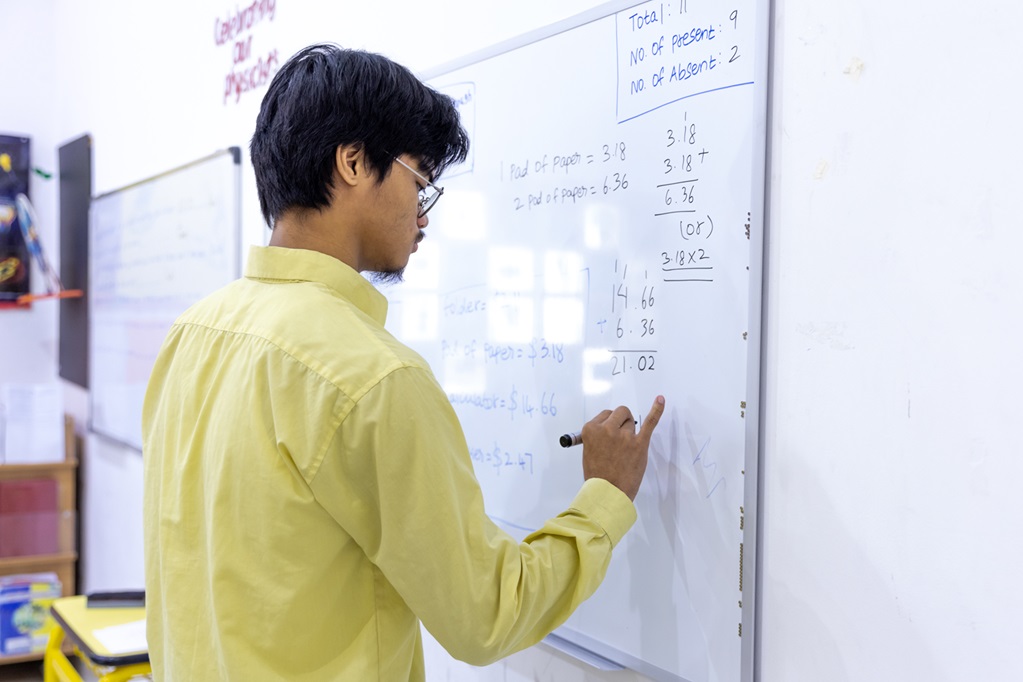 HOPE Qatar’s Senior & Open Schooling Program